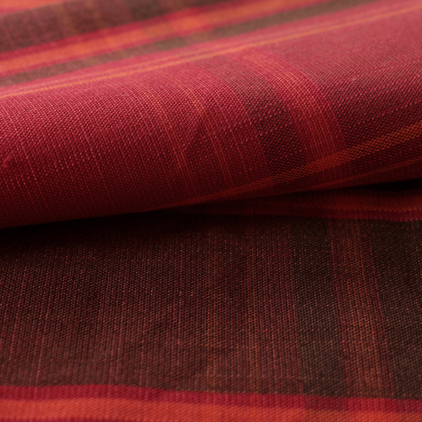 Mid-weight Tartan Check Fabric Cotton, Garnet Red, AR460054