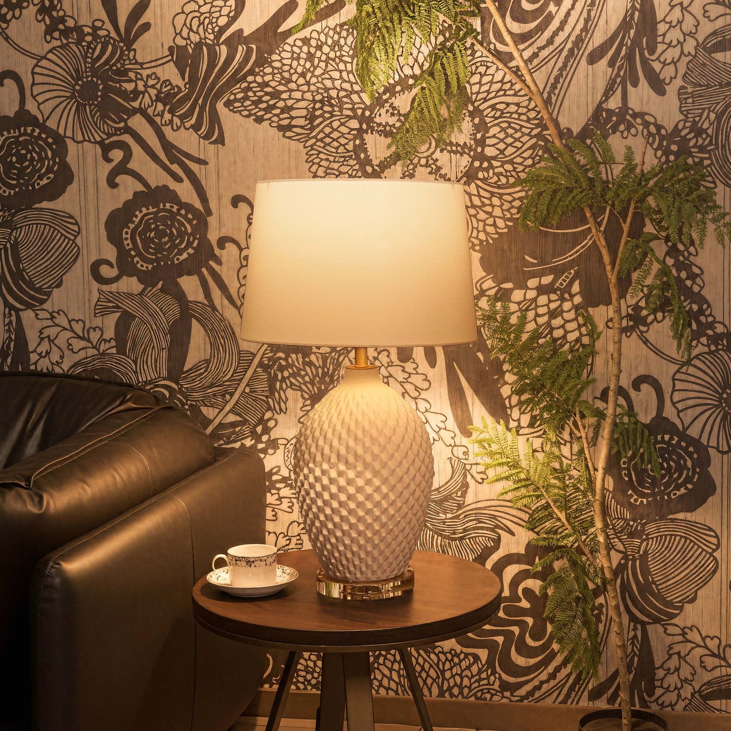 Lightsin 3D Pure White Diamond Embossed Relief Pattern Ceramic Table Lamp