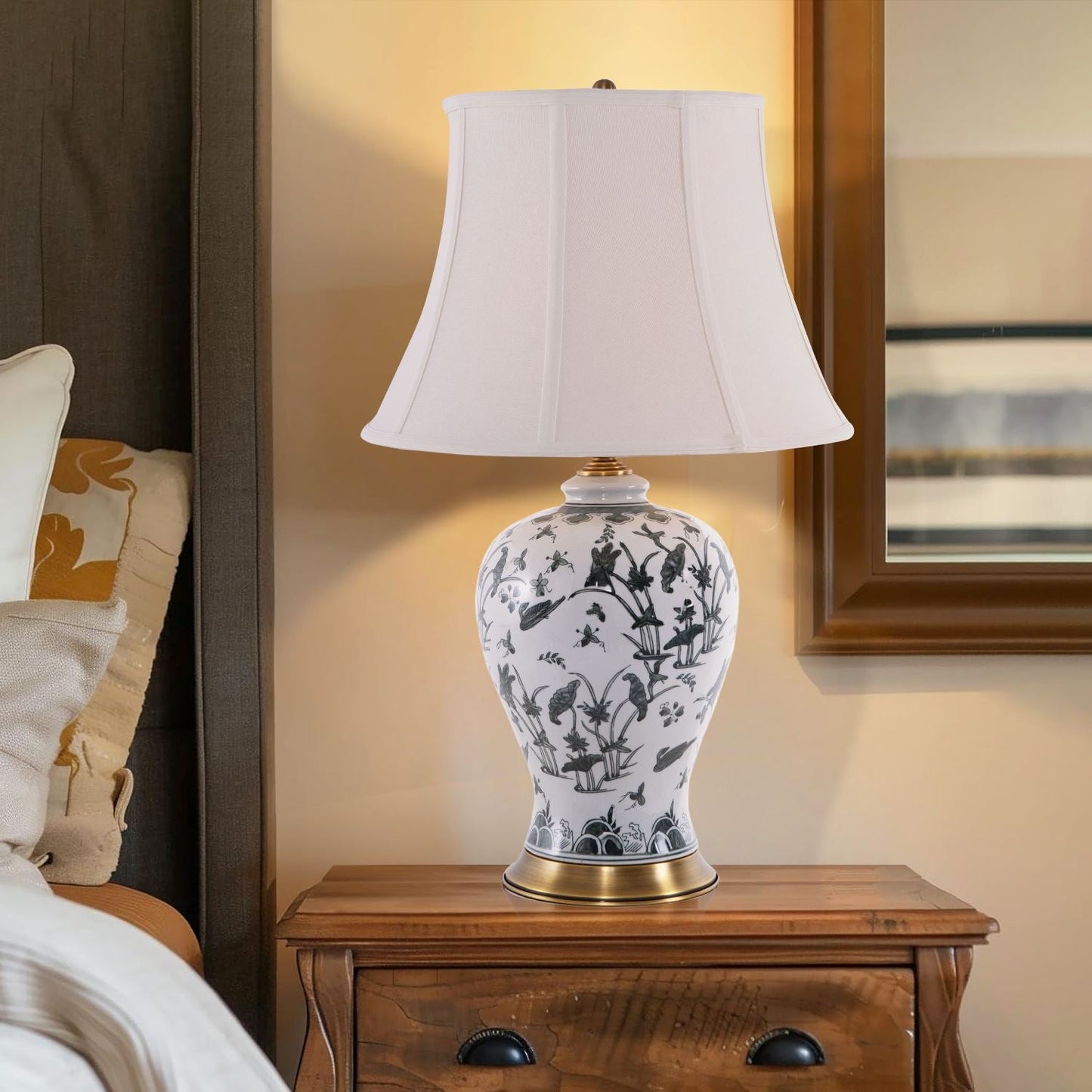 Lightsin Classic Ceramic Table Lamp with Hand-Painted Lotus Pond Details Lightsin UK