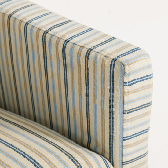 #Colour_Blue Striped