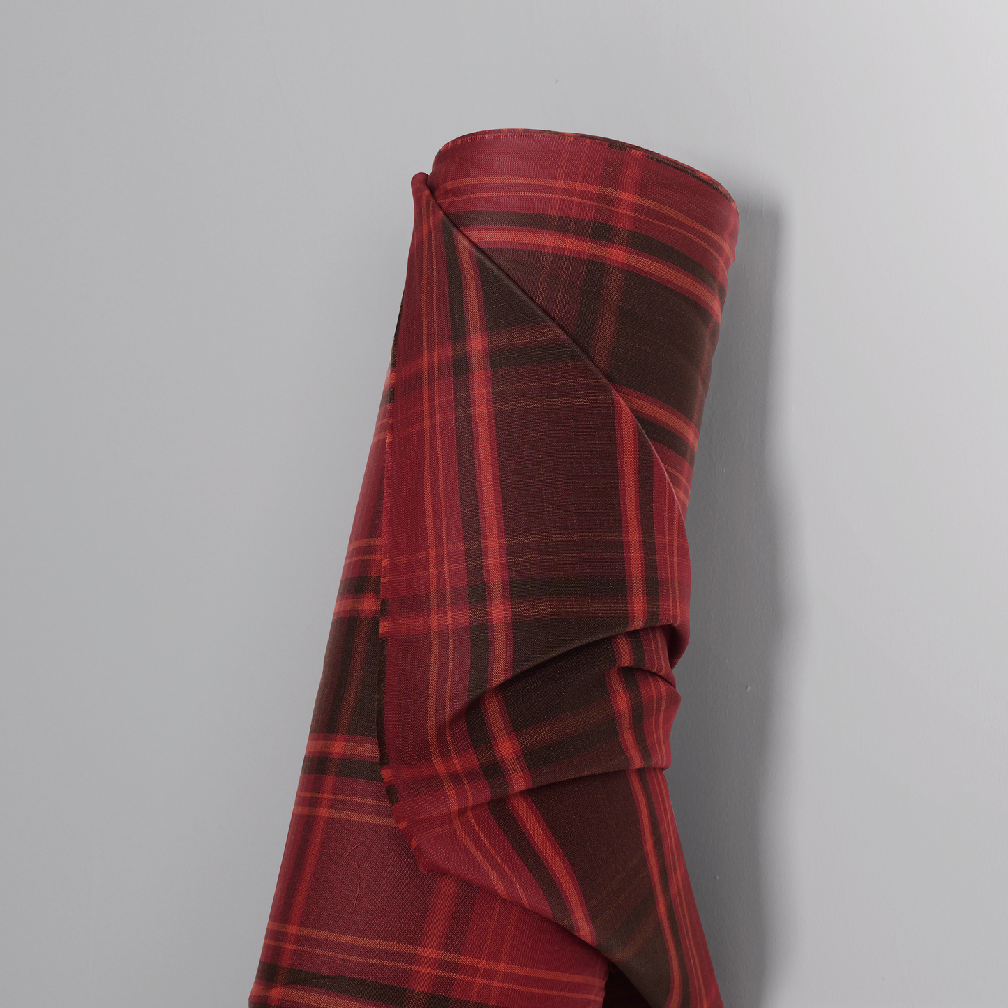 Mid-weight Tartan Check Fabric Cotton, Garnet Red, AR460054