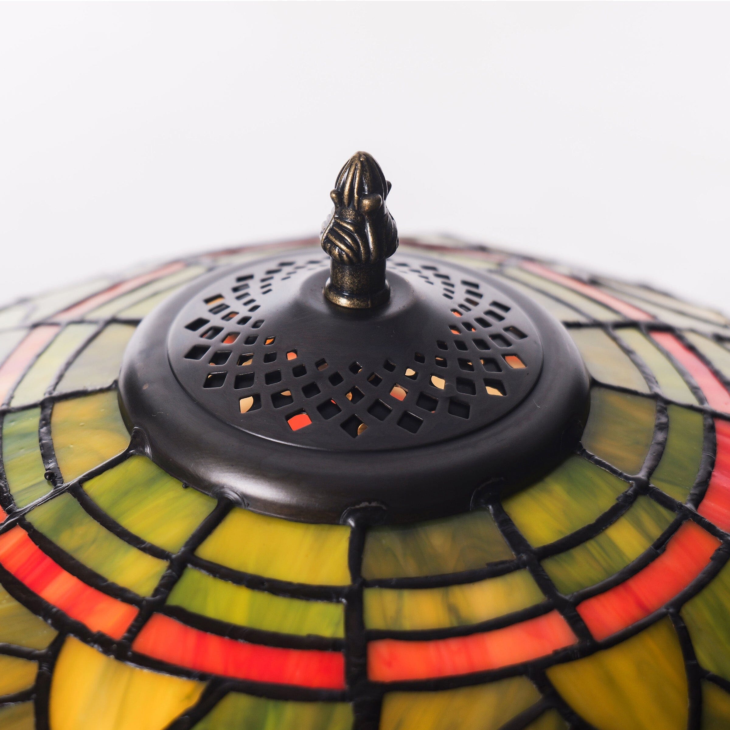 Lightsin Tiffany Table Lamp | Handcrafted Stained Glass Dragonfly Series Blue Dragonfly Lightsin UK 